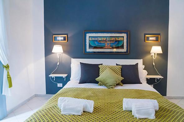 La Casa Napoletana Bed & Breakfast Napoli Bagian luar foto